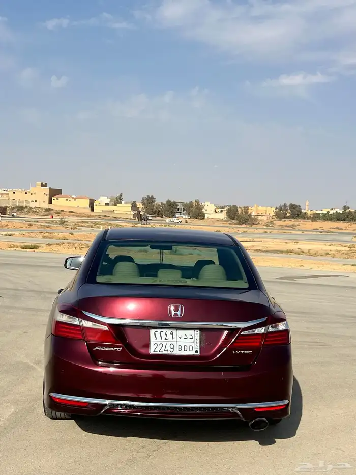 هوندا اكورد 8