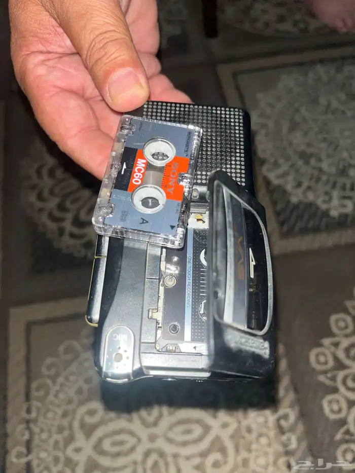مسجل كاسيت عمره يتجاوز 30 عام باناسونيك 5