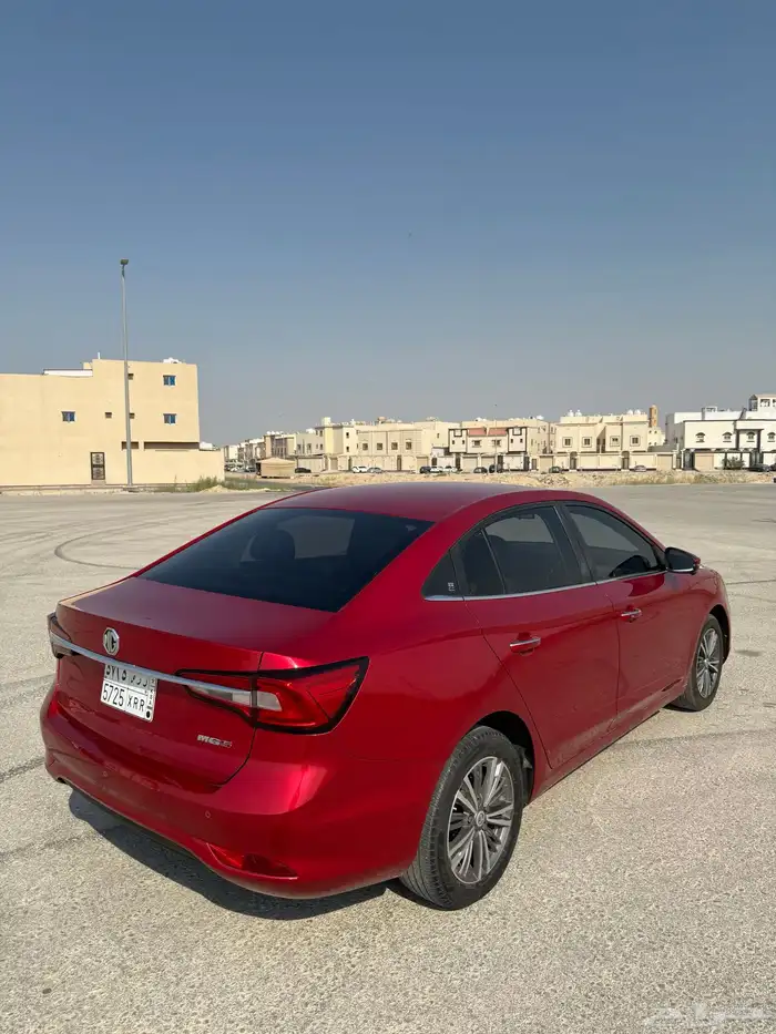 ام جي 5 2022 فل كامل 3