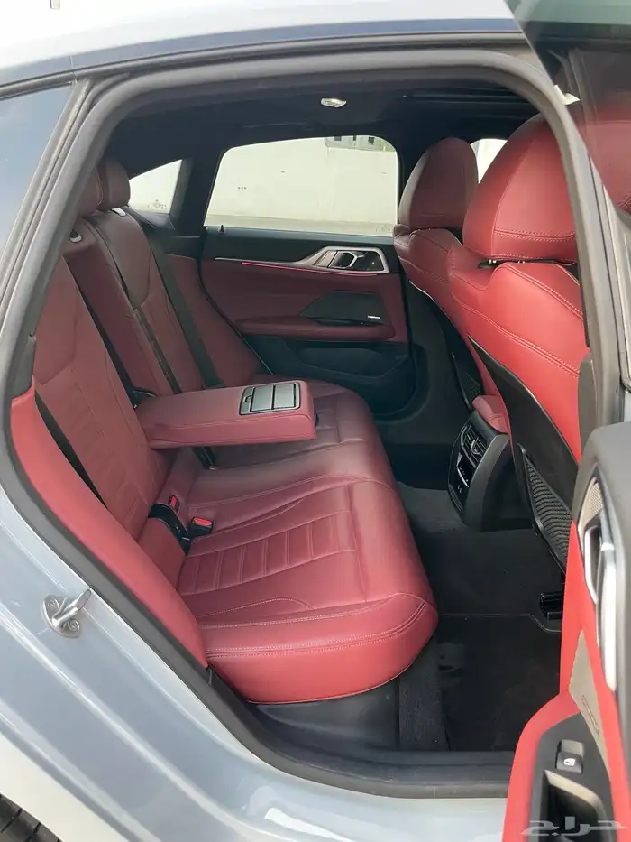للبيع BMW - 2024 - 430i نظيفة جدا 33