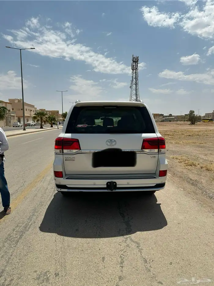 لاندكروزر تورينق ديزل شرط 2021 1