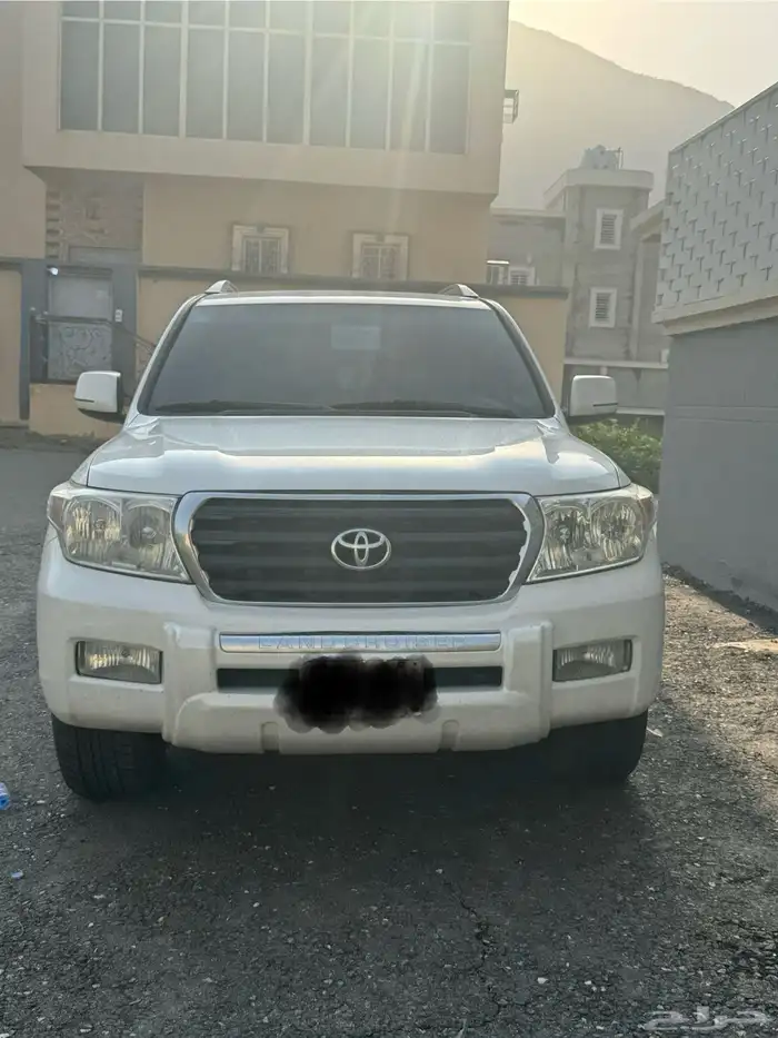 لاندكروزر 10