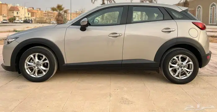 مازدا CX3 موديل 2023 نصف فل شبه جديد نظيف جداا 8