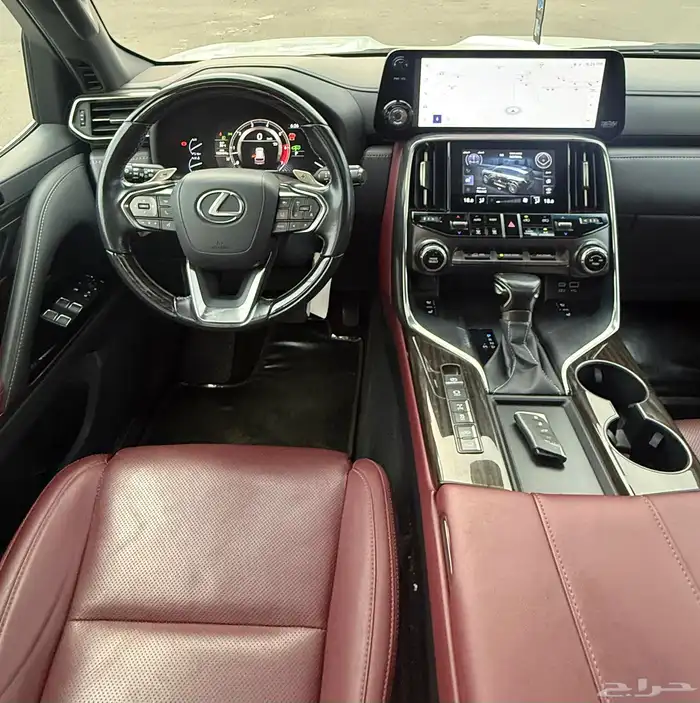 لكزس LX 600 2022 ( BB ) نضيف جدا للبيع 22