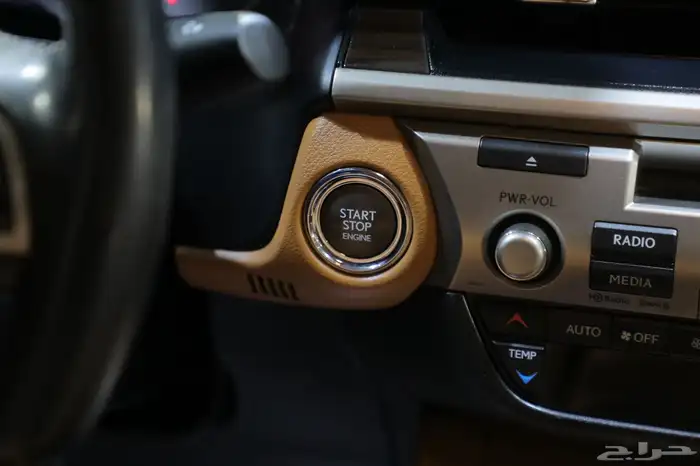 لكزس ES 350 DD 2016 فل كامل 16