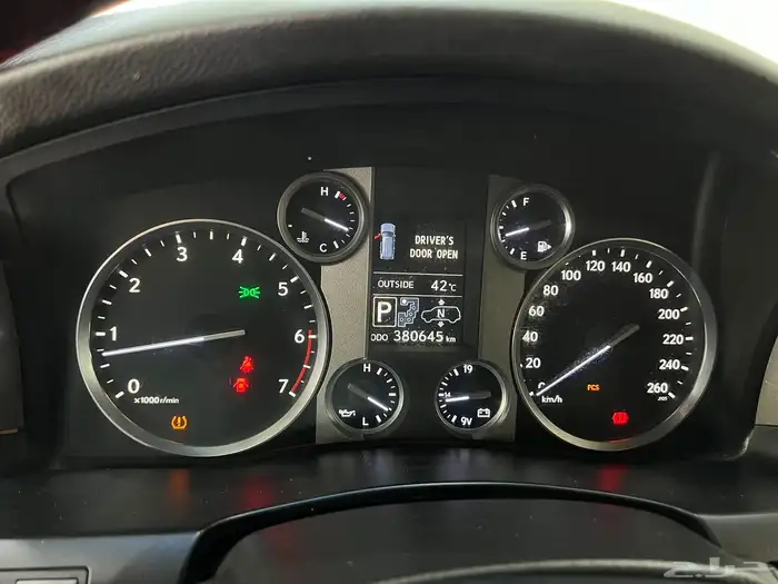 لكزس - LX570 - 2014 - سعودي - فل 14