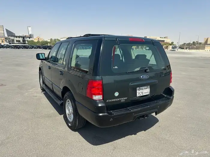 فورد اكسبيدشن 2003 نظيف 3