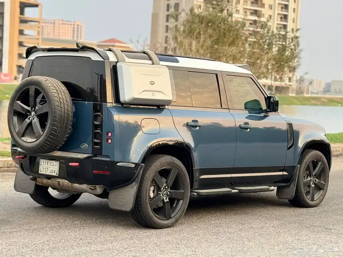 ديفندر P300 2020 الناغي مالك 2 ممشى قليل 24