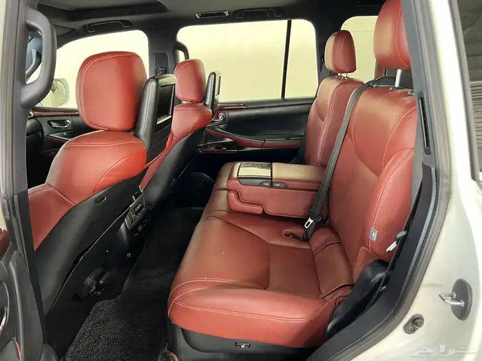 لكزس - LX570 - 2014 - سعودي - فل 17