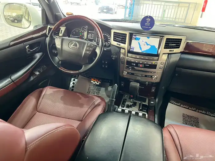 لكزس - LX570 - 2014 - سعودي - فل 19