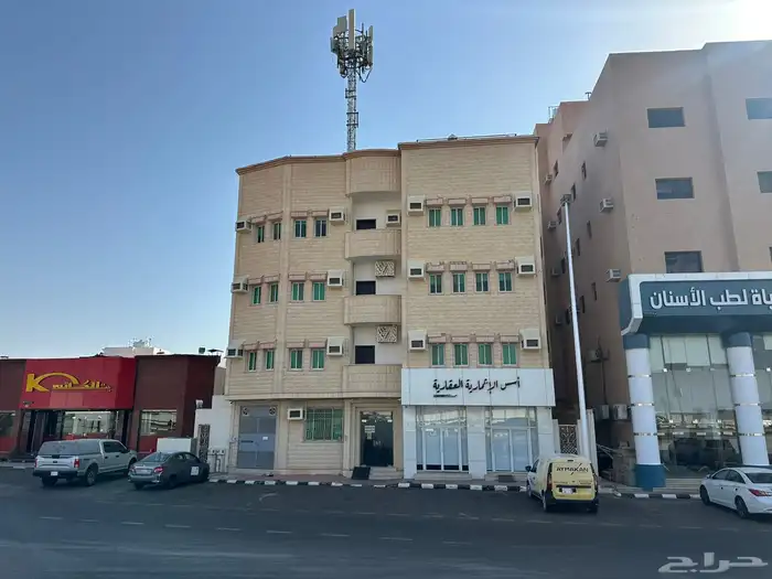 للبيع عماره على الدئري 0