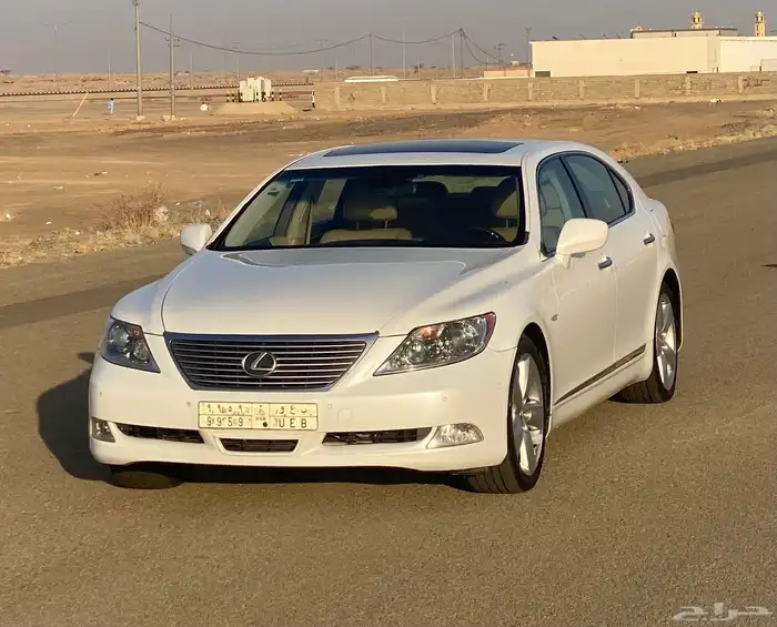 لكزس LS-460 0