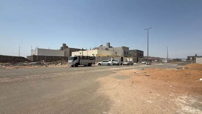 ارض سكنية للبيع في المدينه المنوره مخطط حرة جبل عير  ب 2