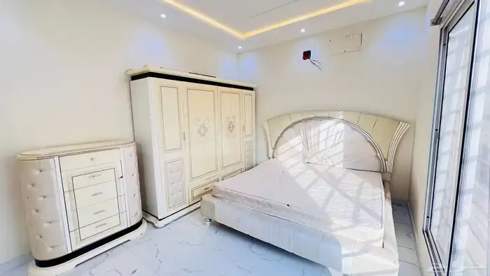 سرير طاولة طعام غرفة تفصال 6