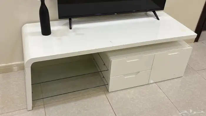 طاولات نظيفه للبيع 1