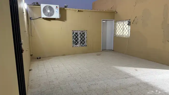 استراحة للايجار (واصلها الياف )في صناعية حوطة سدير 2