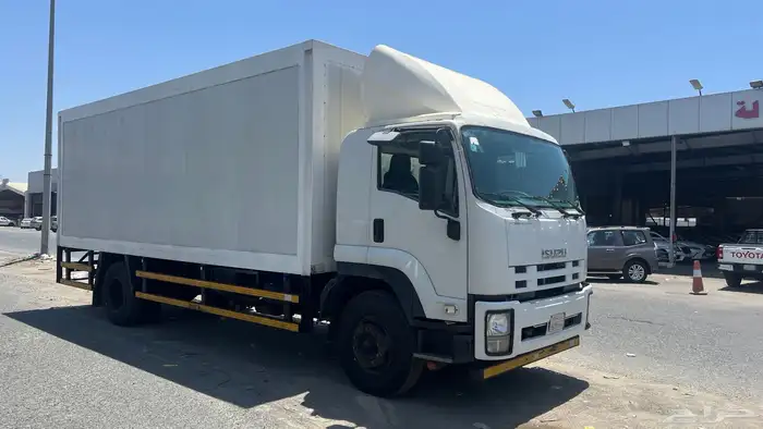 صندوق لوري للبيع حافظة 7 متر نظيف 3