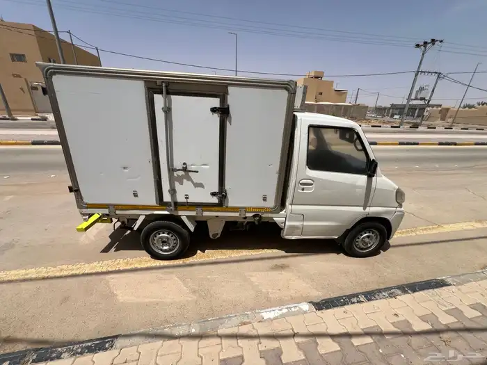 لبيع ثلاجة متنقله وكيل ميتسوبيشي 0