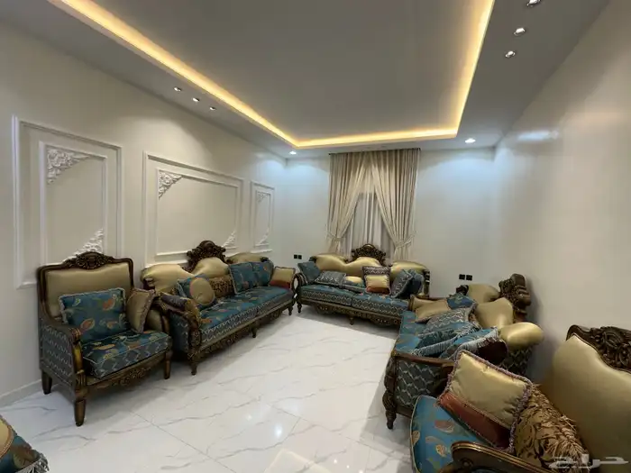 شقة موثثة ارضية مع حوش 9