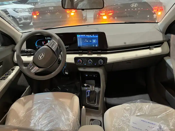 اكسنت سمارت 2025 نص فل عرض خاص ب 65500 شامل الضريبه 7
