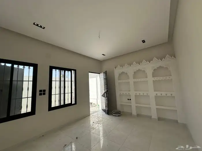 للبيع دبلكسات بمخطط الراجحي شمال حائل 2