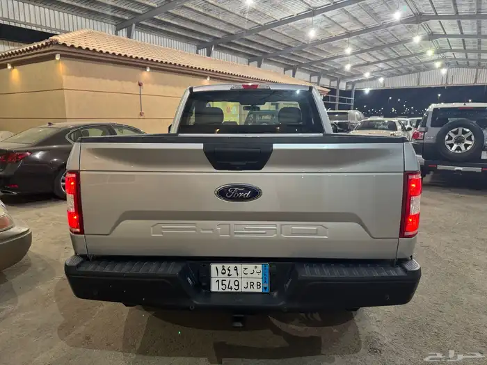 للبيع فورد F150 دبل موديل 2018 عداد قليل 2