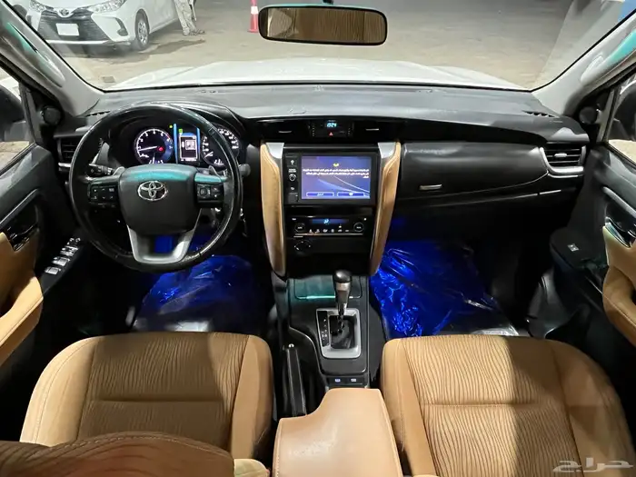 فورشنر 2021 ستة سلندر بنزين VX1 20