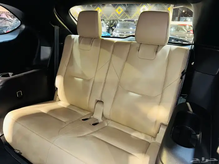 مازدا CX9 فل كامل سقنتشر موديل 2022 9