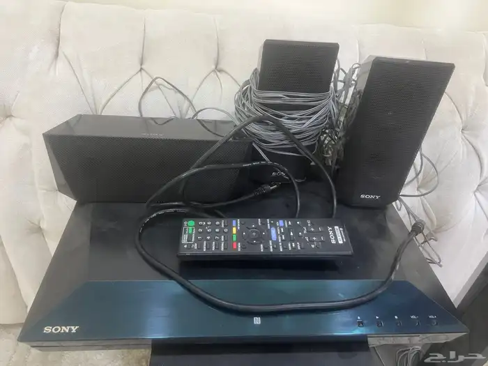 مسرح منزلي للبيع شركة سوني مكون من 5 قطع 1