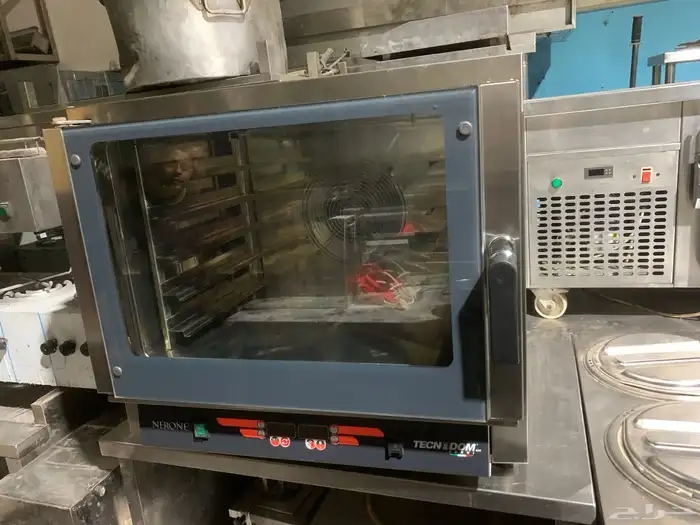 معدات مطعم وكفي شبه جديدة 3