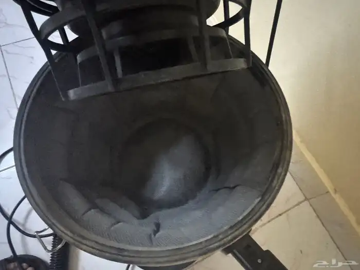 مكنسة كهربائية 2