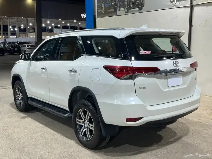 فورشنر 2021 ستة سلندر بنزين VX1 5