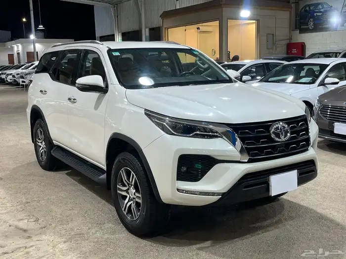 فورشنر 2021 ستة سلندر بنزين VX1 14