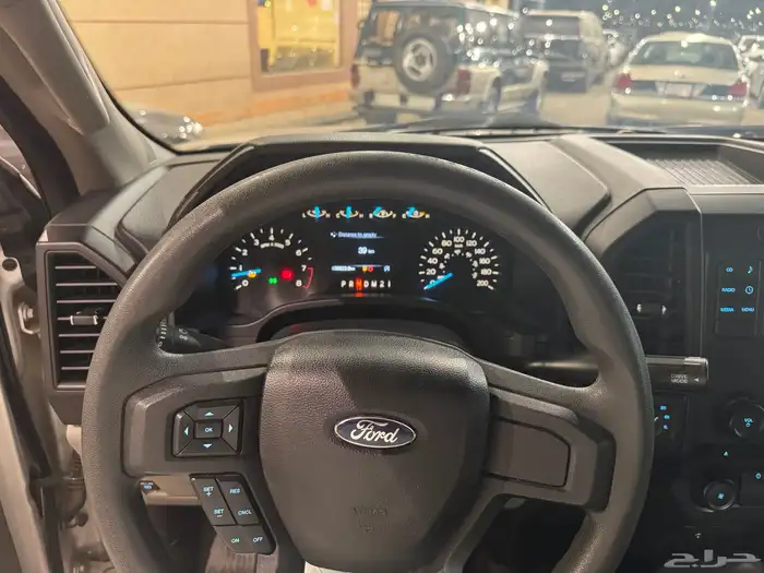 للبيع فورد F150 دبل موديل 2018 عداد قليل 9
