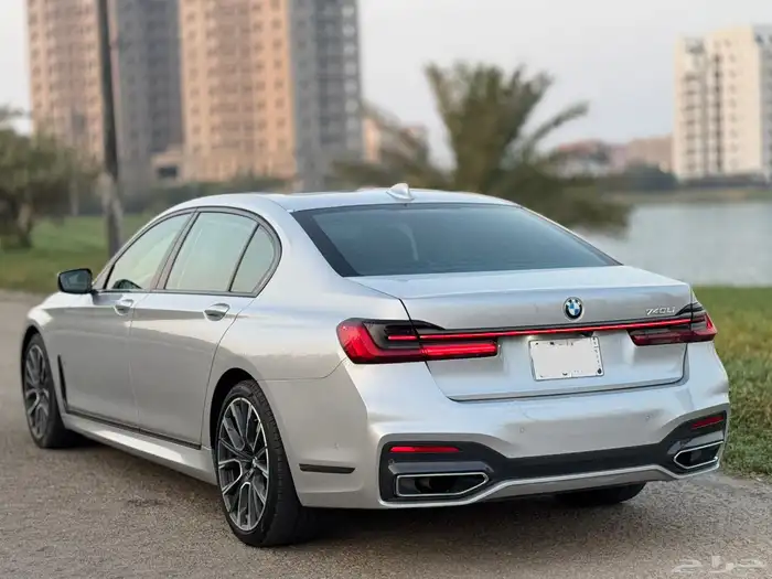 بي ام دبليو 730Li 2020 فل كامل بودي وكاله 10