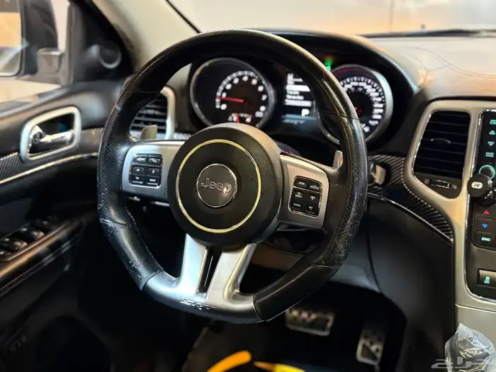 جيب SRT 2013 (( بحالة ممتازة )) 9