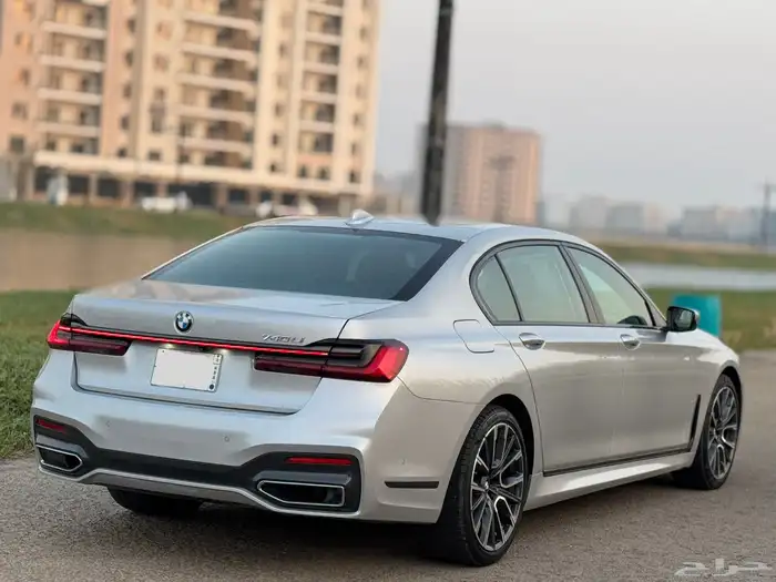 بي ام دبليو 730Li 2020 فل كامل بودي وكاله 12