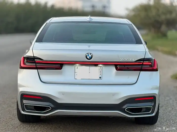 بي ام دبليو 730Li 2020 فل كامل بودي وكاله 13