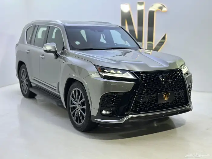 لكزس Fsport 2023 1