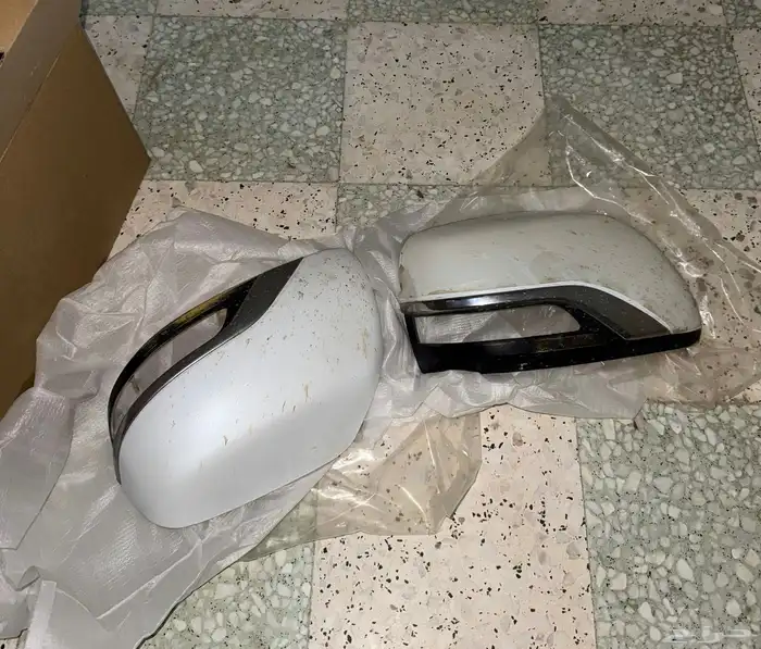 قطع واكسسوارات لاندكروزر 5