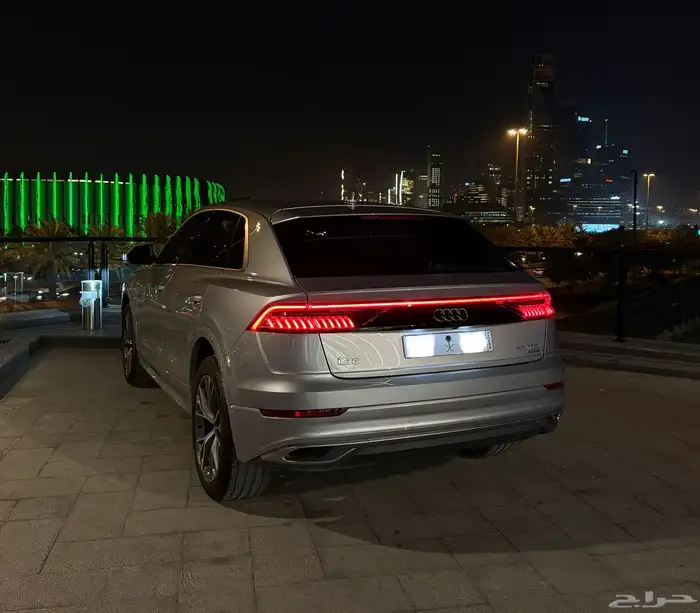اودي كيو 8 Audi Q8 2022 8