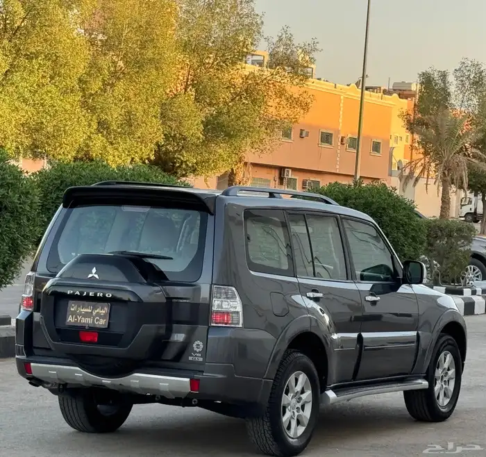 ميتسوبيشي باجيرو 2020 (3.5) 4