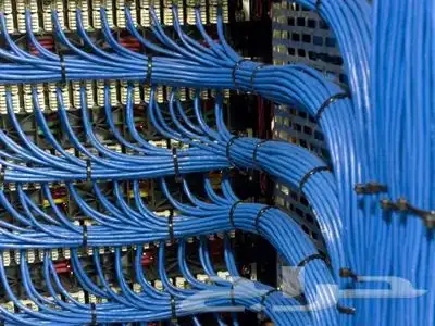 خدمات شبكات احترافية   تركيب كاميرات  انتركم وشبكات 1