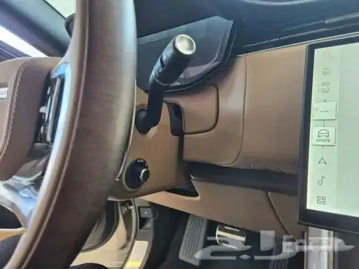 Range Rover 5th generation P530 AB LWB 2025 13