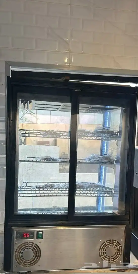 ثلاجة عرض 0