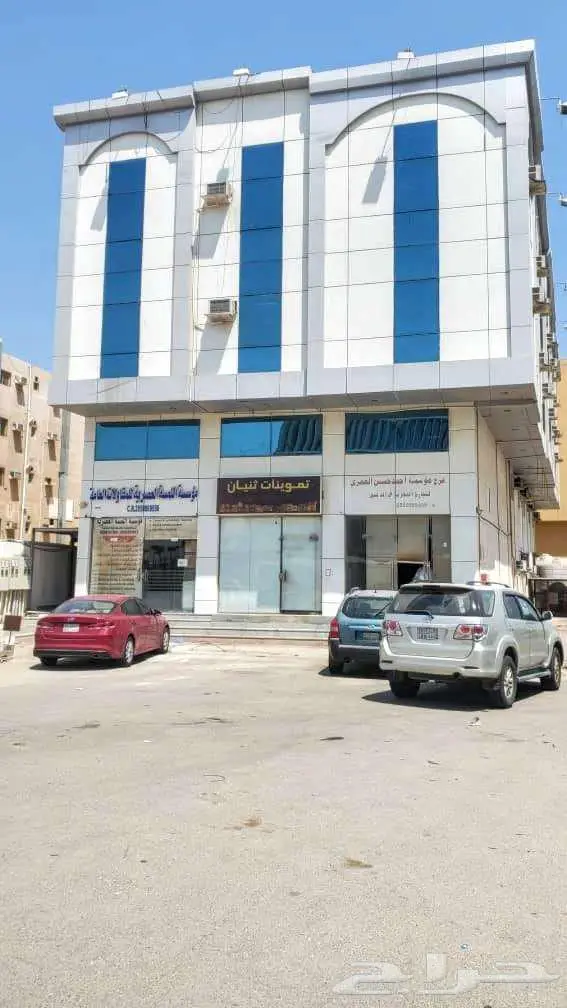 محلات للايجار بحي القادسيه جوار هيئة الغذاء والدواء 0
