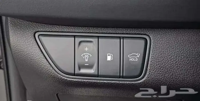 جنسس جي 70 Genesis G70 2024 17