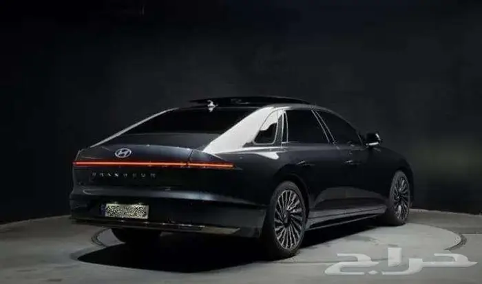 هيونداي ازيرا كاليجرافي Hyundai Grandeur Calligraphy 2023 2