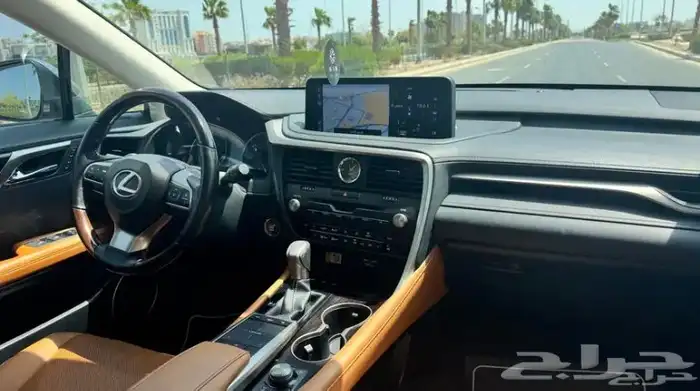 لكزس RX350 2022 33