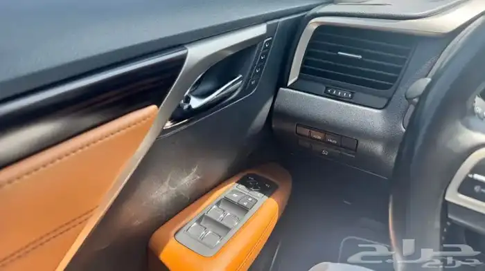 لكزس RX350 2022 25